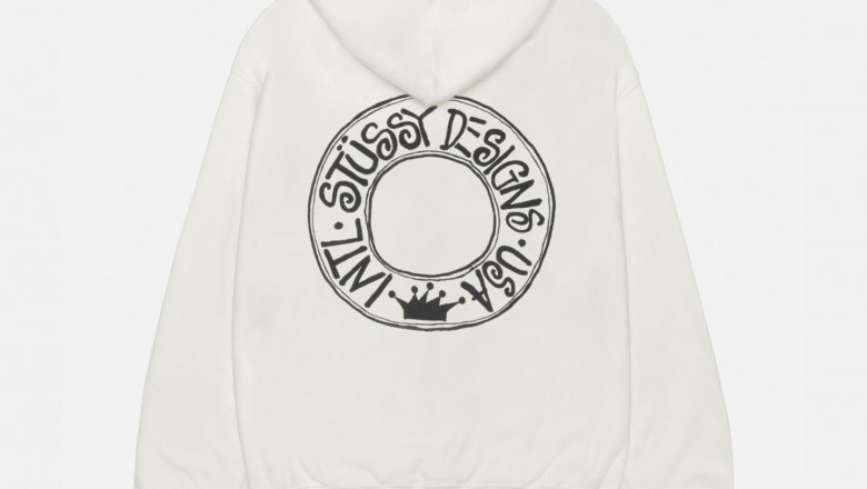 Stussy Hoodie Cozy Street Look: A Must-Have Layer