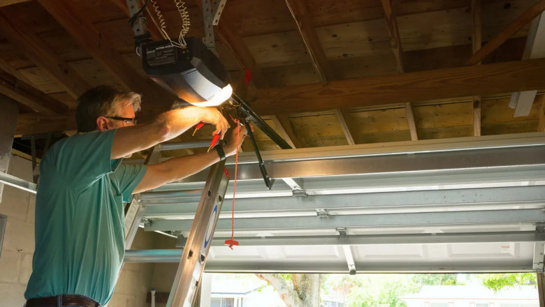 Fast Emergency Garage Door Repair for Urgent Situations