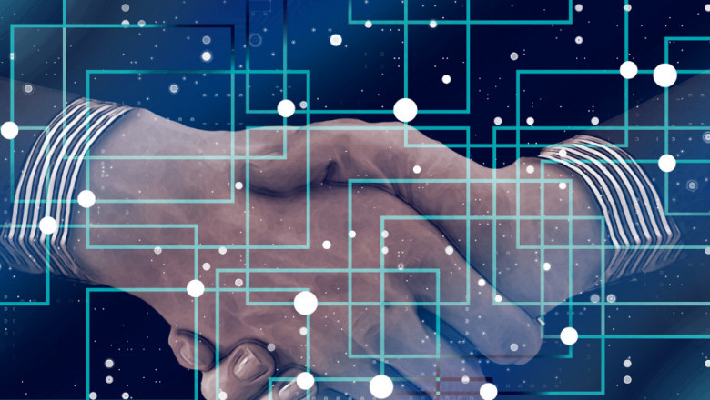 How Blockchain and Data Analytics Are Changing the Future