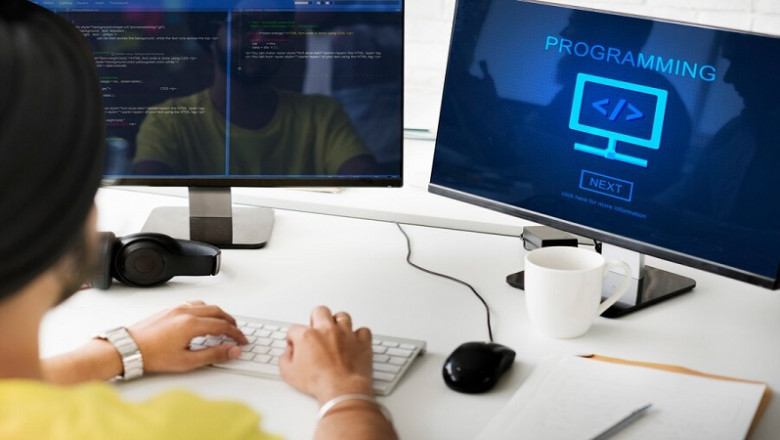 Hire Python Developers to Drive Your Next Big Tech Project