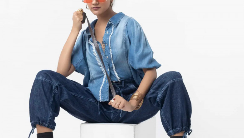 How to Wear a Sleeveless Denim Jacket as a Vest: The Ultimate Styling Guide