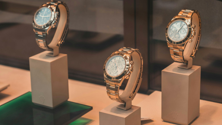 Precision on the Go: Clean Factory 3285 GMT Models