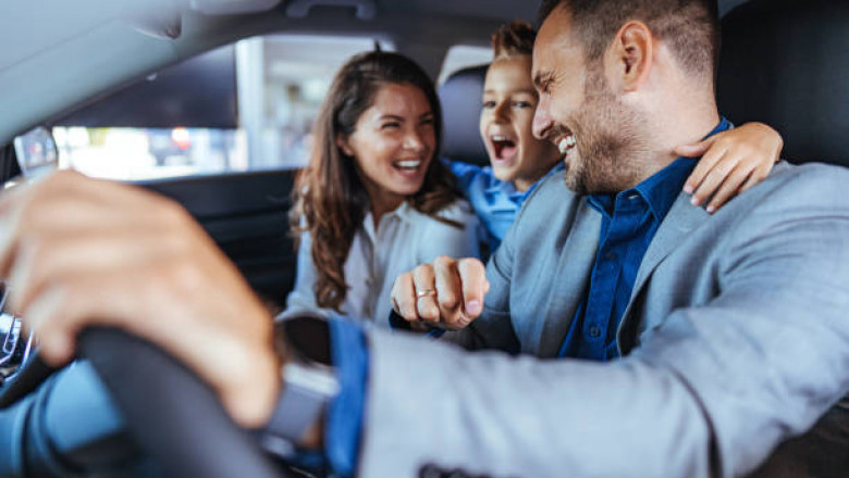 How Do I Balance Comfort and Practicality When Selecting a Family Car?