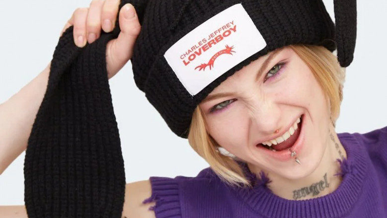 Loverboy beanie – The Perfect Seasonal Outfit