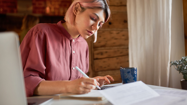 Why Assignment Writing Services Are a Game-Changer for Busy Students