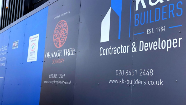 Effective Hoarding Panels with Built-In Noise Reduction Barriers