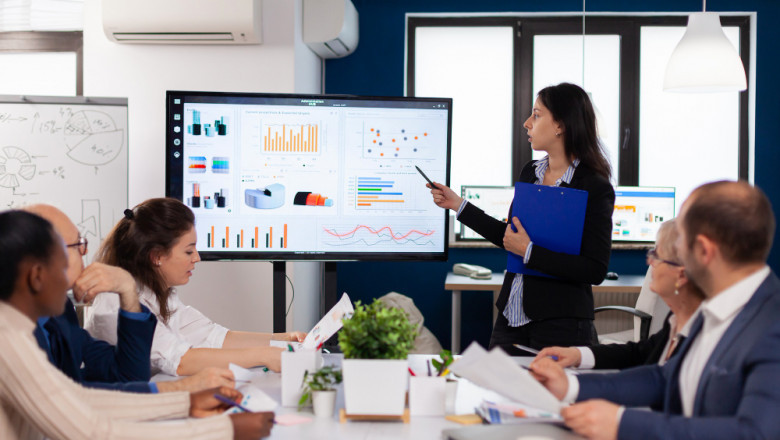 Persuasive Speaking Made Simple: Presentation Skills Course Singapore