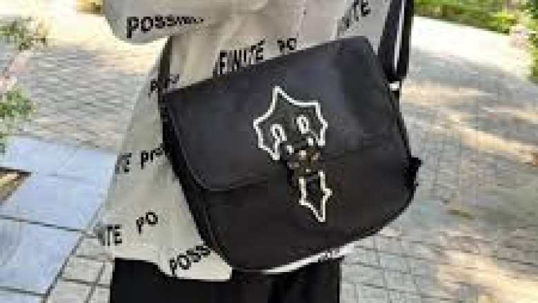 The Rise of the Trapstar Bag: The Ultimate Style Statement