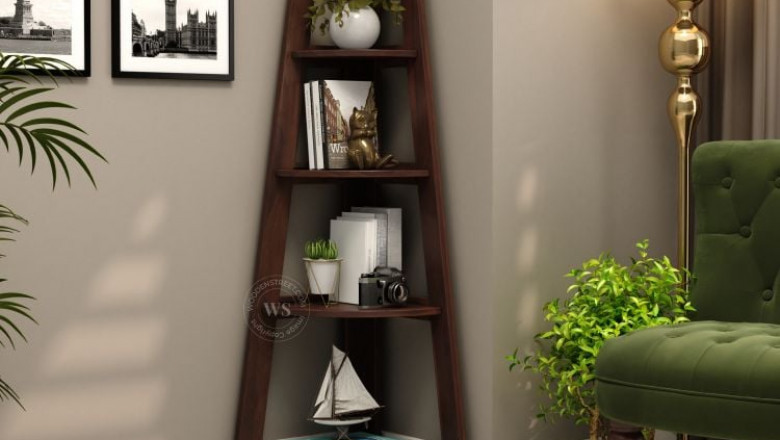 Bookshelf Styling 101: How to Decorate with Books and Beyond