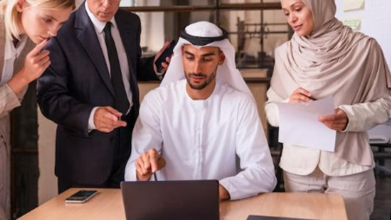 Pay Scale UAE Trends in 2025: What to Expect This Year