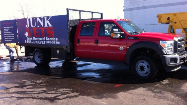 Your Guide to Residential Junk Removal Services in Florida: What to Expect