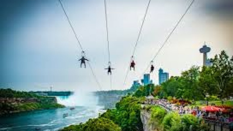 Haunted Mansions & Spooky Tours: Creepy Day Trips from Toronto