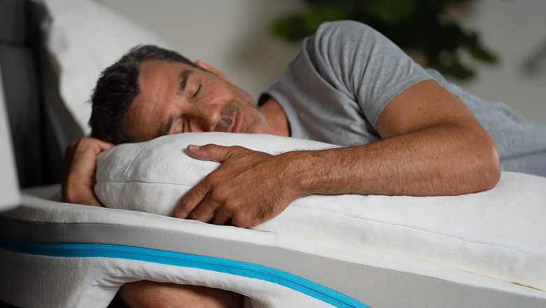 Best Body Pillow for Side Sleepers: MedCline Comfort