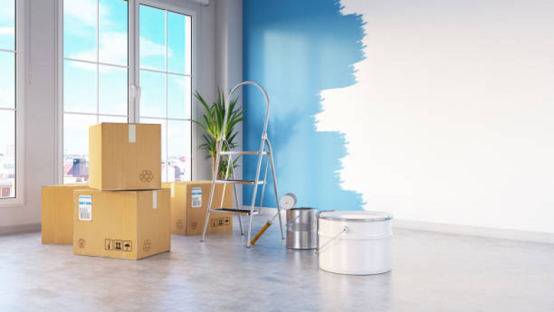 How Painting Services Handle Paint Fading in Sun-Exposed Rooms?