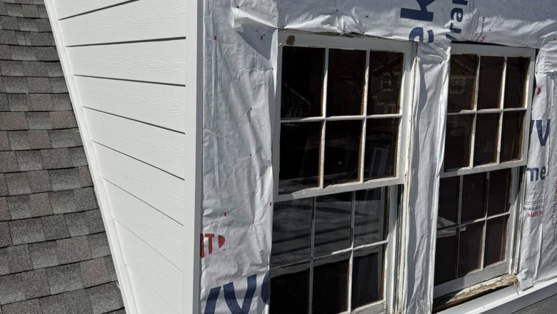 Why a Siding Contractor Might Recommend a Full Replacement