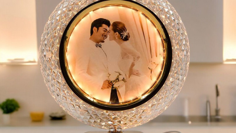 Best Anniversary Gift Ideas for Husband, Parents, Sister & Partner Gift Hamper Online