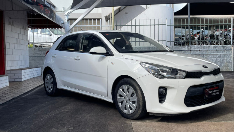 The Ultimate Guide to Buying a Car in Queensland