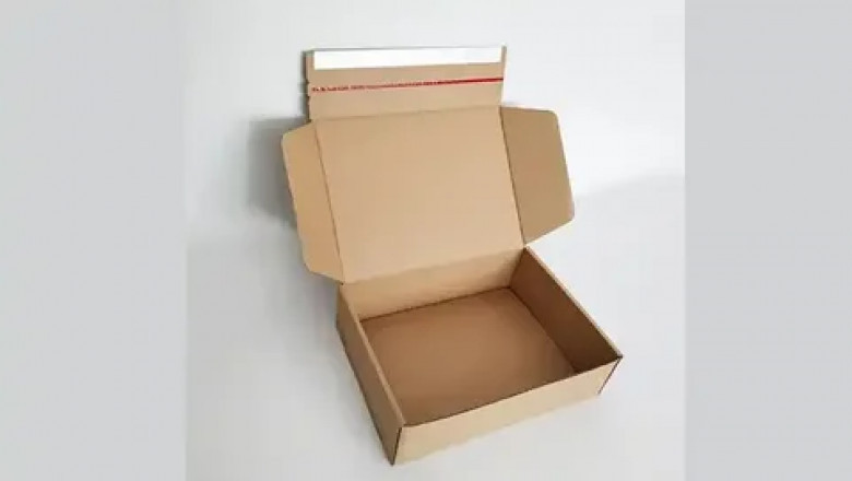 How to Choose the Right Mailer Box with Adhesive for Your Products