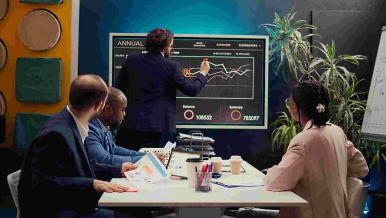 Discover the Best Stock Market Institute Delhi for Life-Changing Success