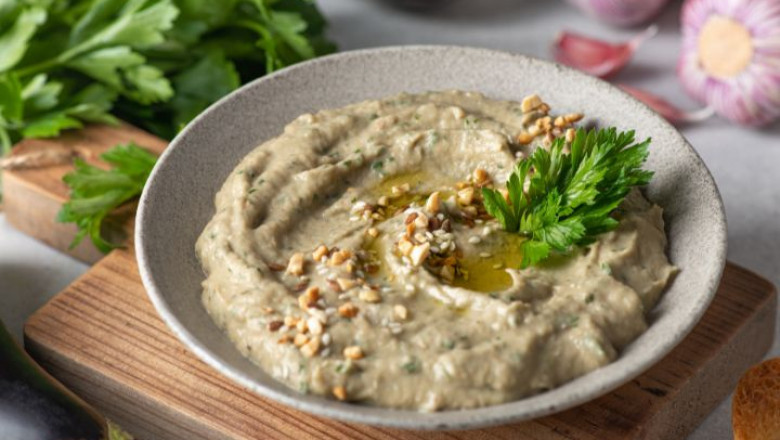 Flatbreads and Freshness: The Staples of a Lebanese Table