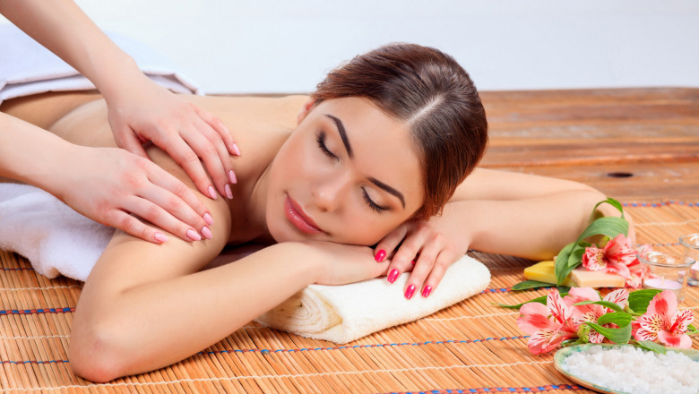 Lotus Spa – Relax & Rejuvenate in Wakad, Pune | Call: 9665559387