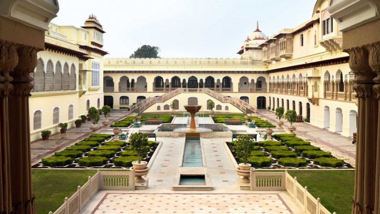 Discover India's Golden Triangle: Delhi Agra Jaipur Tour Package