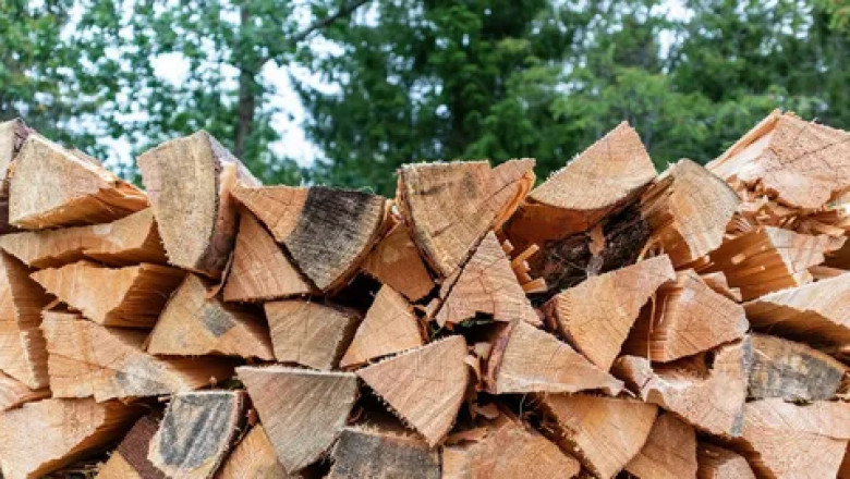 What Makes Townline Farms Firewood Burn Hotter and Cleaner?