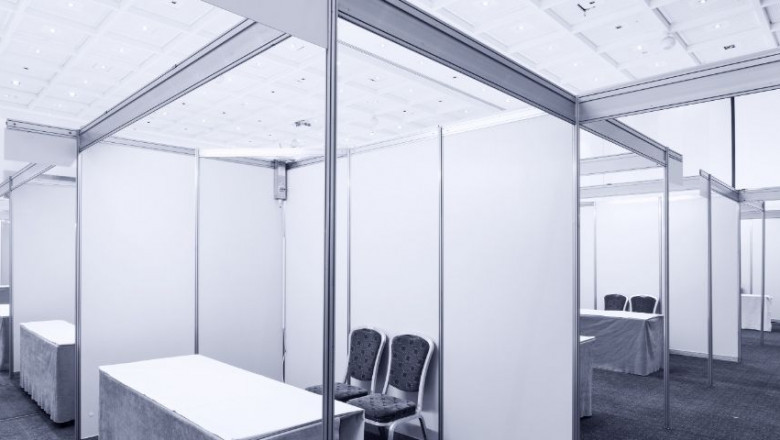Modular vs. Custom Fabrication: What’s Best for Dubai Trade Shows?
