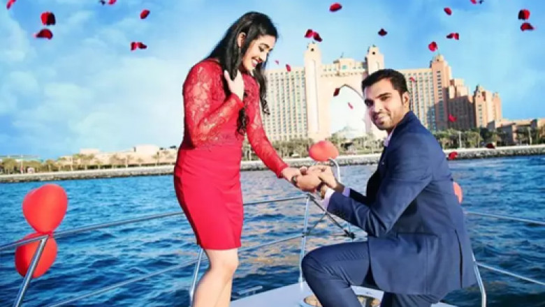 Memorable Romantic Yacht Proposal Package in Dubai with Alam Yachts
