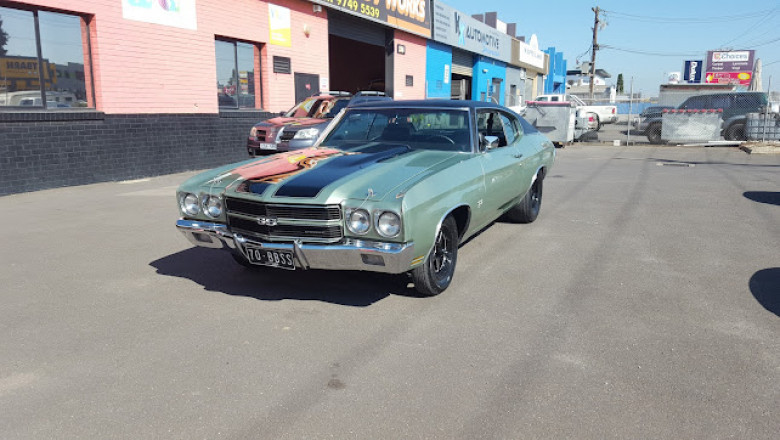 Service areas where top Panel Beater Altona Meadows can help you
