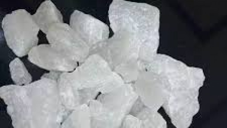 Trusted Quartz Lumps Suppliers: Zillion Sawa Minerals Pvt. Ltd