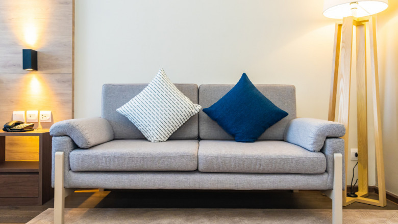 How to Integrate Seasonal Décor Without Changing Everything