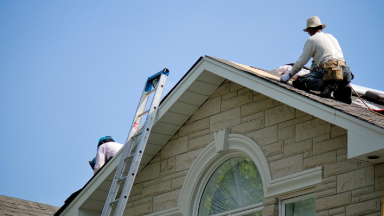 When Is the Best Time of Year for Roof Replacement?