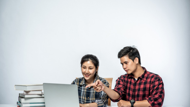 How Online Coaching Can Help You Crack the NIFT Entrance Examination