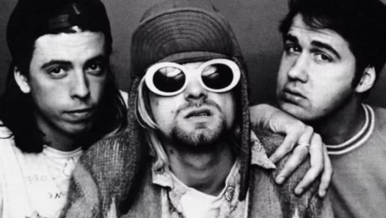 What is Grunge Music? A Complete Guide for Beginners